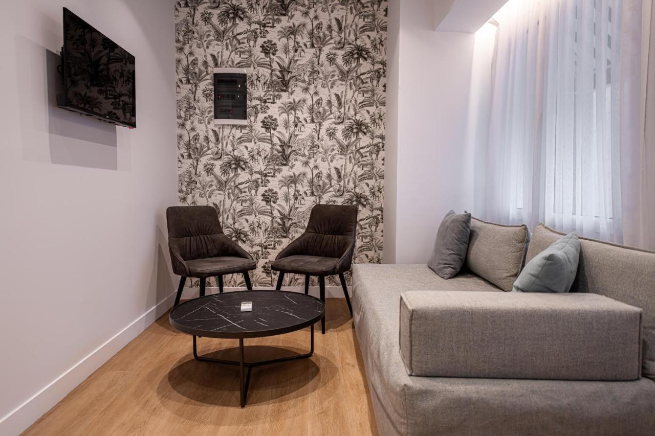 Kriel Suites By Liv Homes Atény Exteriér fotografie