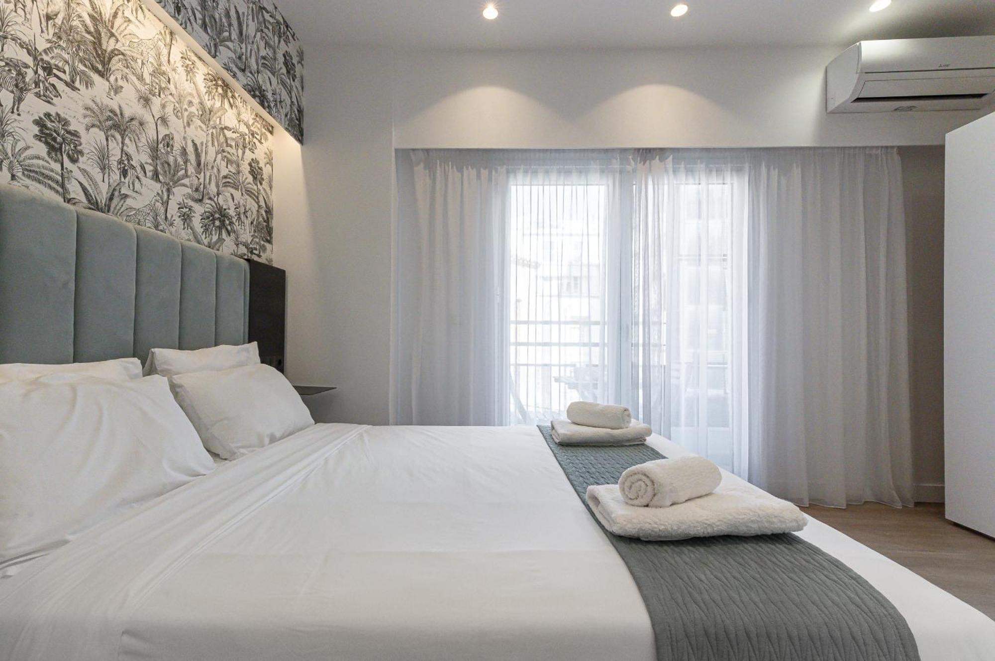 Kriel Suites By Liv Homes Atény Exteriér fotografie
