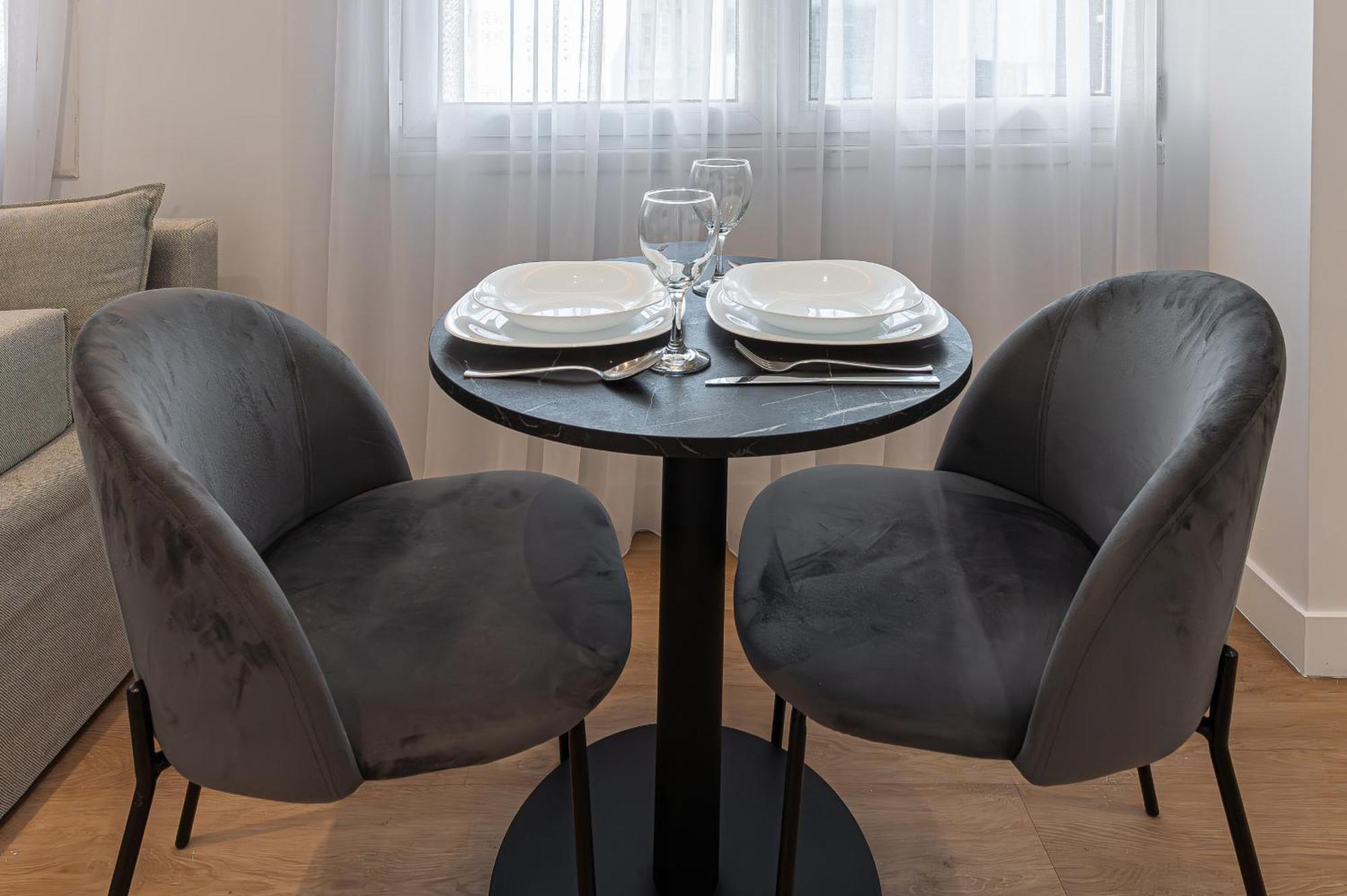 Kriel Suites By Liv Homes Atény Exteriér fotografie