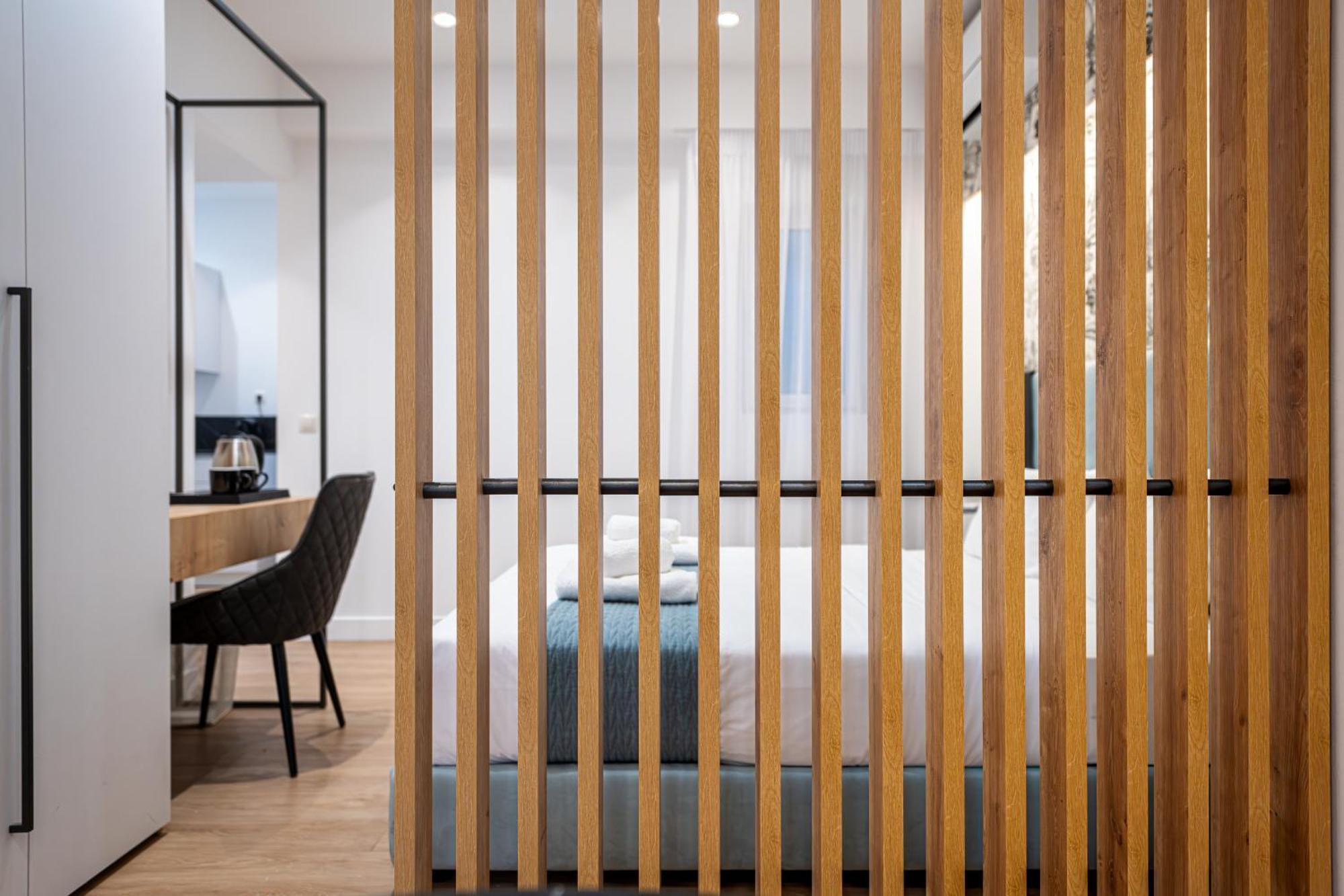 Kriel Suites By Liv Homes Atény Exteriér fotografie